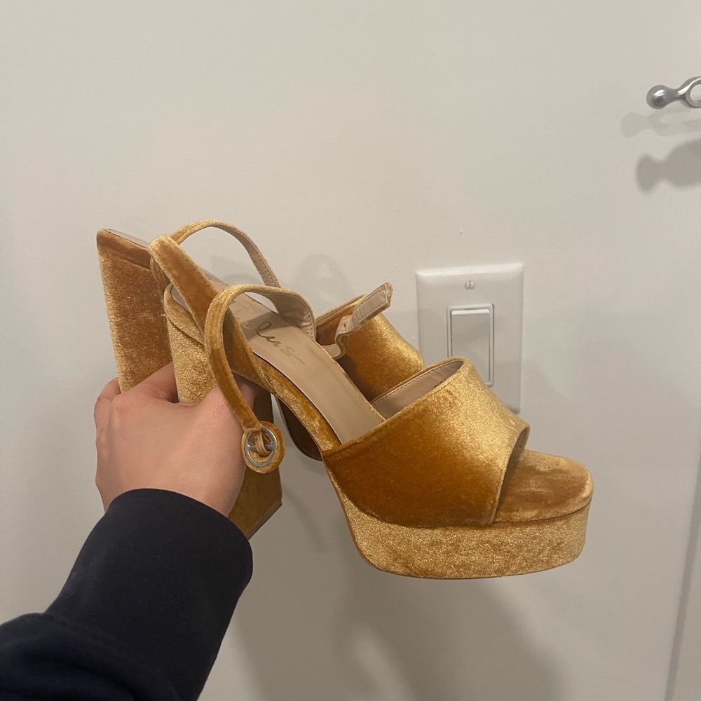 Lulu's Gold Velvet Heels with Platform